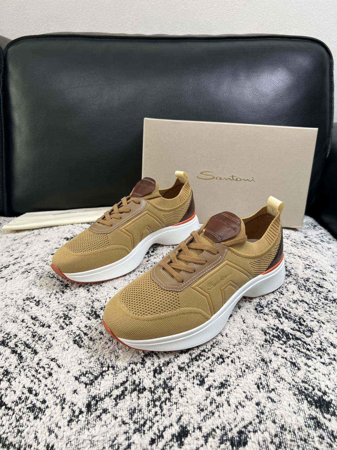 ⚠️只换码不退⚠️    Santoni  高品质    顶级工艺品  圣东尼  专柜新品同步，鞋面意大利进口牛皮拼布面