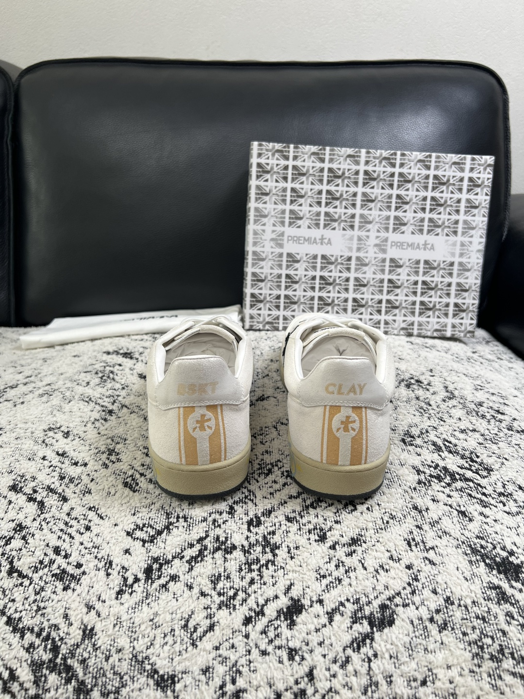 ⚠️只换码不退⚠️  PRMAMITA 高品质  顶级工艺品  普拉米亚达 男士运动鞋专柜同步，鞋面意大利原版进口牛皮搭