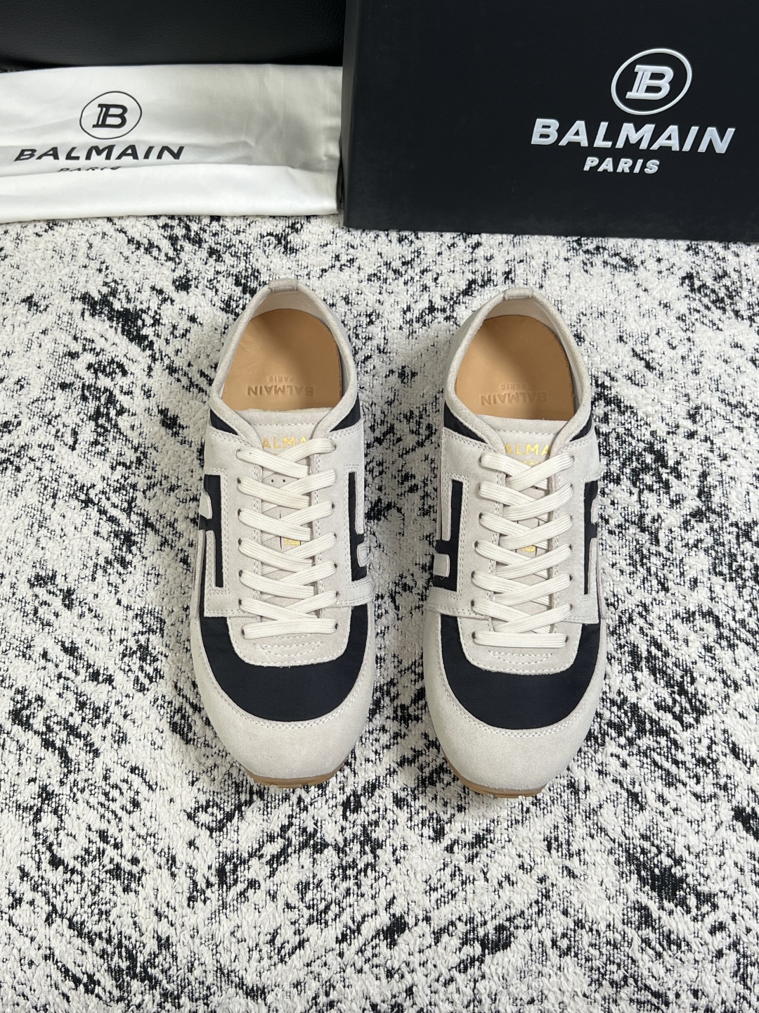 ⚠️只换码不退⚠️    BALMAIN  高品质  顶级工艺品  巴尔曼  专柜新品同步，鞋面意大利进口牛皮拼布面料，