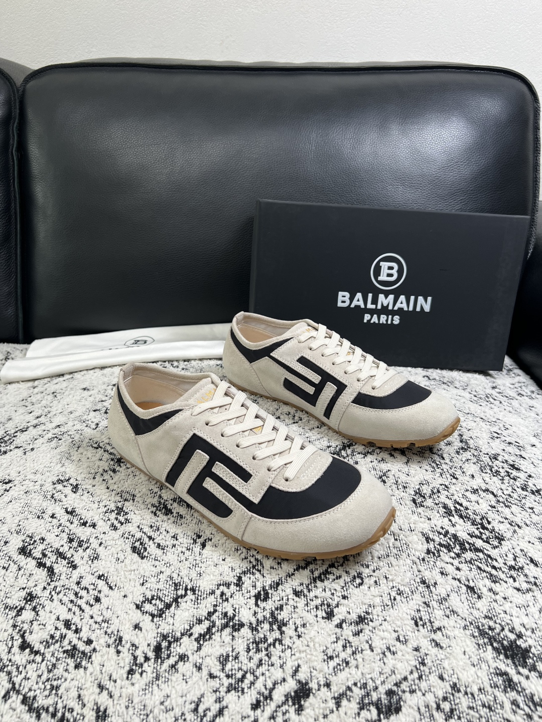 ⚠️只换码不退⚠️    BALMAIN  高品质  顶级工艺品  巴尔曼  专柜新品同步，鞋面意大利进口牛皮拼布面料，