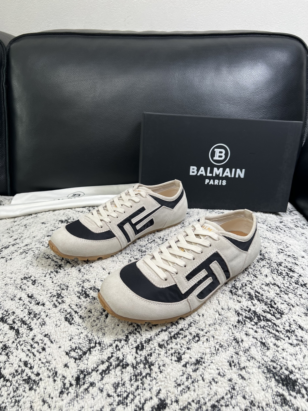 ⚠️只换码不退⚠️    BALMAIN  高品质  顶级工艺品  巴尔曼  专柜新品同步，鞋面意大利进口牛皮拼布面料，