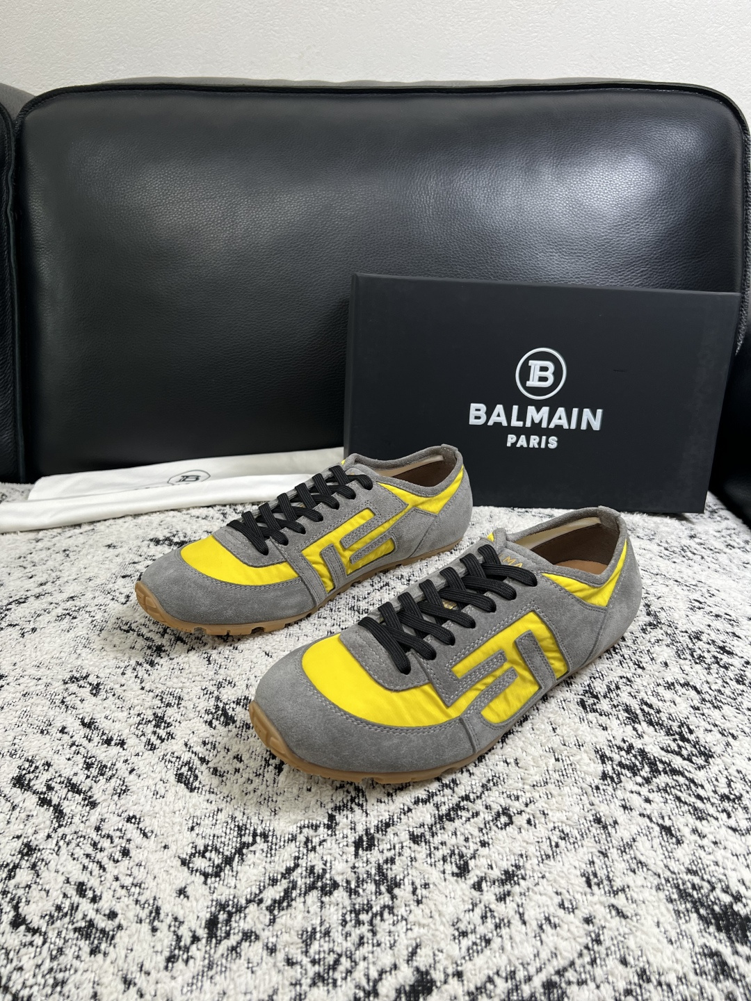⚠️只换码不退⚠️    BALMAIN  高品质  顶级工艺品  巴尔曼  专柜新品同步，鞋面意大利进口牛皮拼布面料，