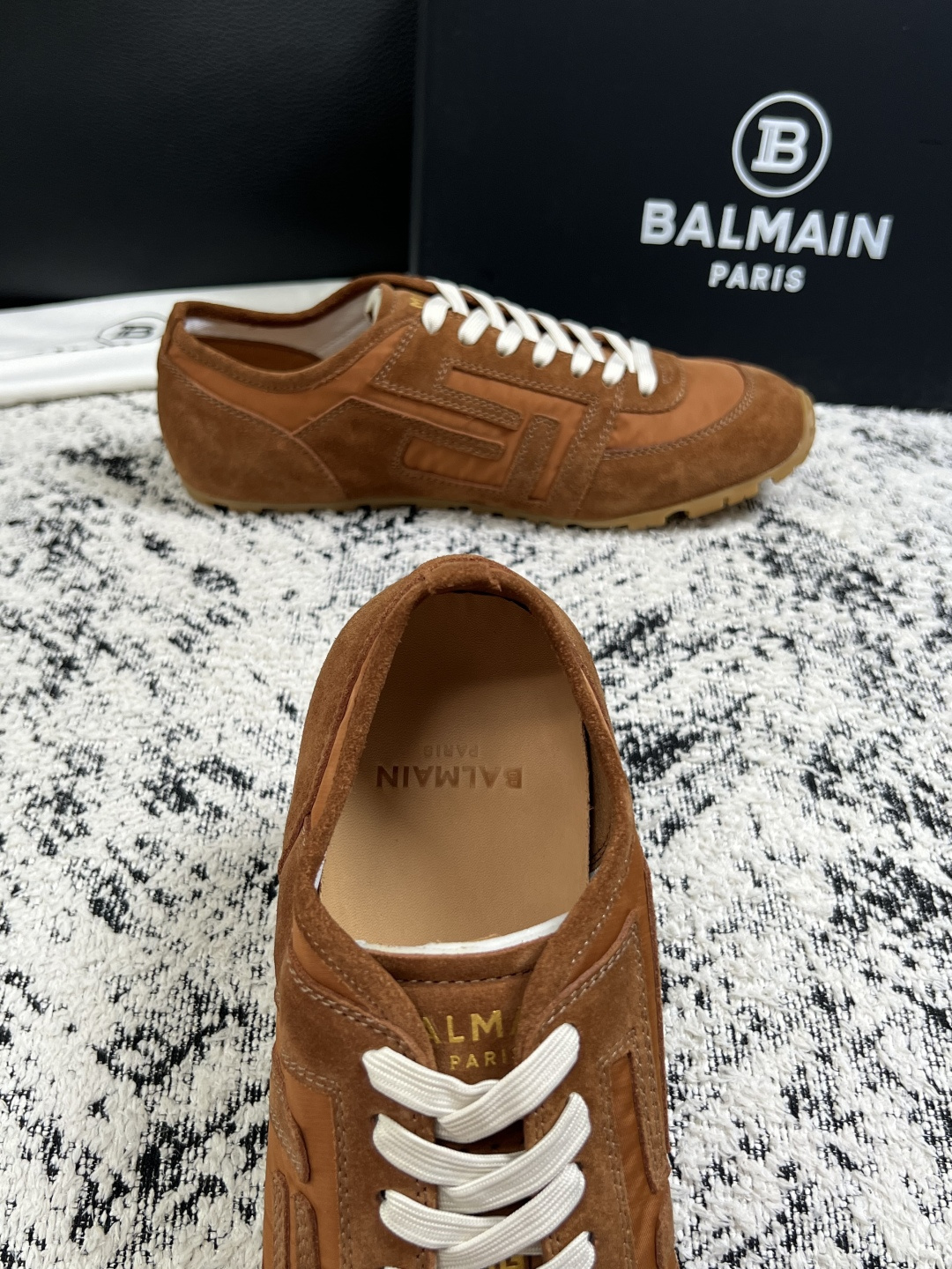 ⚠️只换码不退⚠️    BALMAIN  高品质  顶级工艺品  巴尔曼  专柜新品同步，鞋面意大利进口牛皮拼布面料，