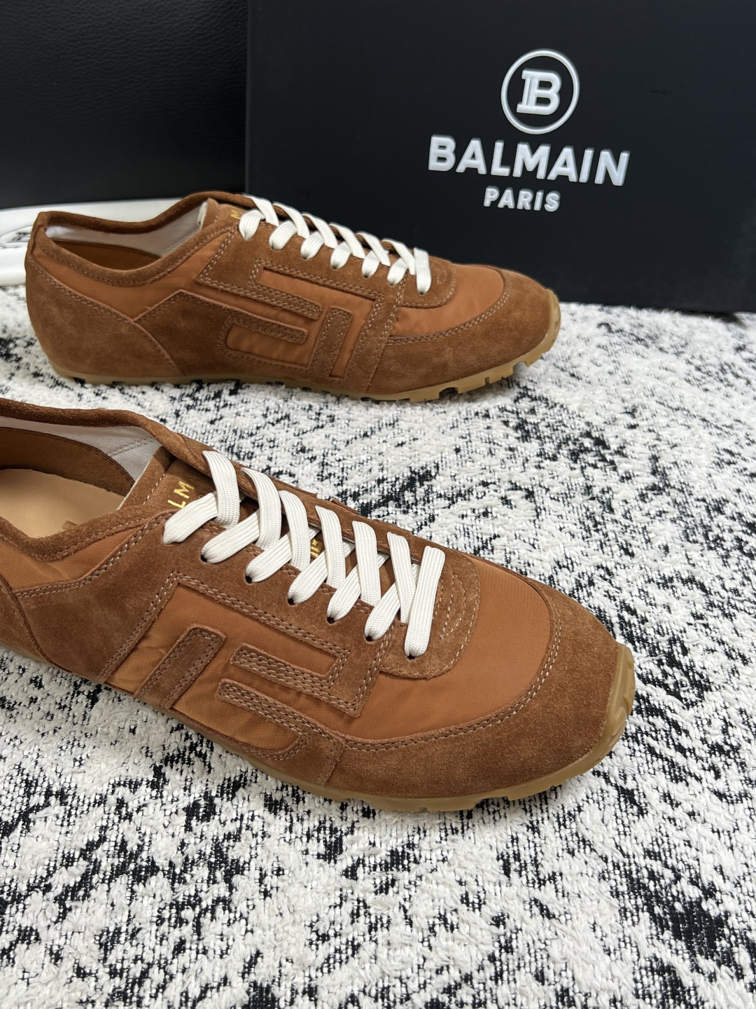 ⚠️只换码不退⚠️    BALMAIN  高品质  顶级工艺品  巴尔曼  专柜新品同步，鞋面意大利进口牛皮拼布面料，