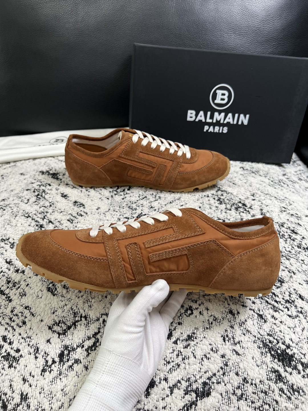 ⚠️只换码不退⚠️    BALMAIN  高品质  顶级工艺品  巴尔曼  专柜新品同步，鞋面意大利进口牛皮拼布面料，