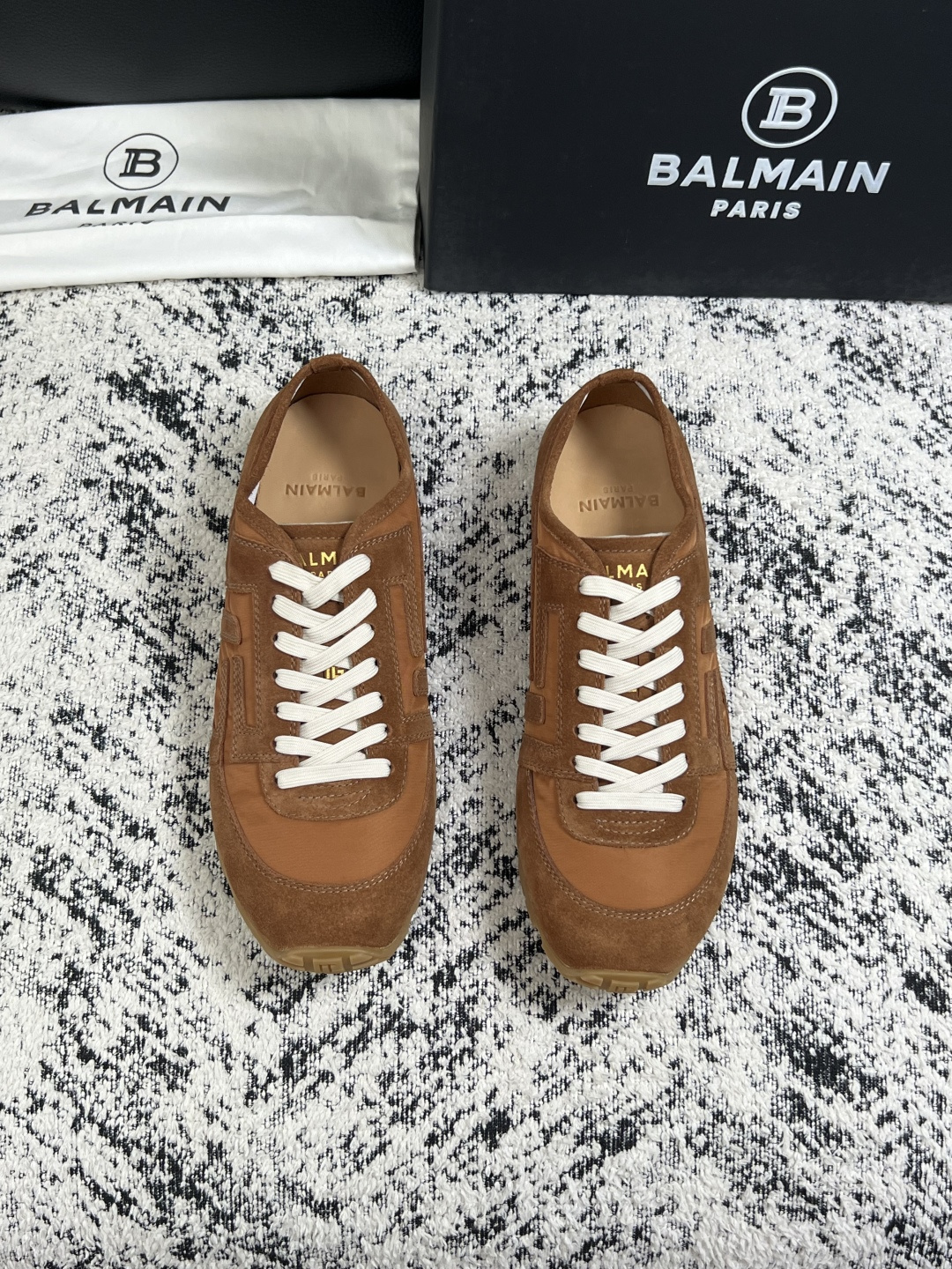 ⚠️只换码不退⚠️    BALMAIN  高品质  顶级工艺品  巴尔曼  专柜新品同步，鞋面意大利进口牛皮拼布面料，