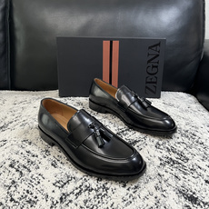 Zegna 高品质 顶级工艺品 杰尼亚 皮鞋专柜新款原厂配置,意大利进口牛皮面料,进口牛里垫,透气舒适,鞋底:原 Zegna 高品质 顶级工艺品 杰尼亚 皮鞋专柜新款原厂配置,意大利进口牛皮面料,进口牛里垫,透气舒适,鞋底:原