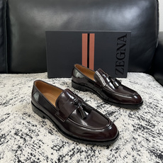 Zegna 高品质 顶级工艺品 杰尼亚 皮鞋专柜新款原厂配置,意大利进口牛皮面料,进口牛里垫,透气舒适,鞋底:原 Zegna 高品质 顶级工艺品 杰尼亚 皮鞋专柜新款原厂配置,意大利进口牛皮面料,进口牛里垫,透气舒适,鞋底:原
