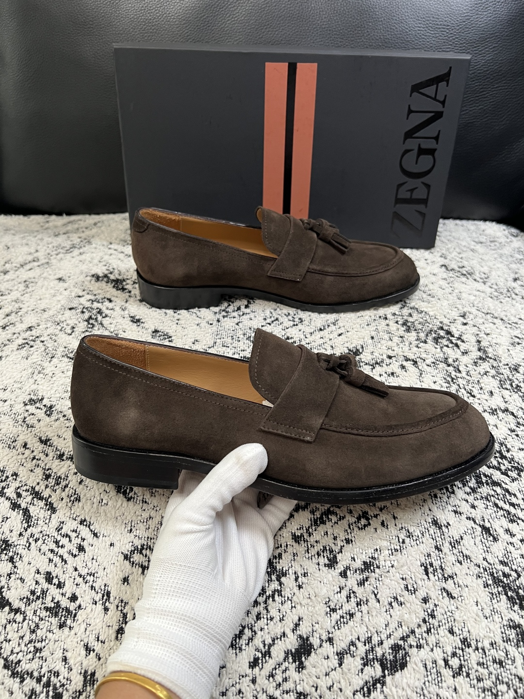 Zegna  高品质  顶级工艺品  杰尼亚  皮鞋专柜新款原厂配置，意大利进口牛皮面料，进口牛里垫，透气舒适，鞋底：原