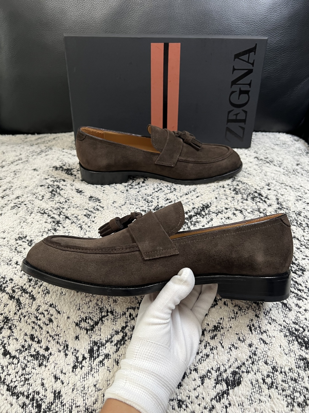 Zegna  高品质  顶级工艺品  杰尼亚  皮鞋专柜新款原厂配置，意大利进口牛皮面料，进口牛里垫，透气舒适，鞋底：原