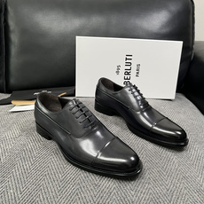 Berluti 高品质 顶级工艺品 布鲁提 专柜同步发售原厂配置,意大利进口牛皮面料,全进口水染牛皮里垫,鞋底:原 Berluti 高品质 顶级工艺品 布鲁提 专柜同步发售原厂配置,意大利进口牛皮面料,全进口水染牛皮里垫,鞋底:原