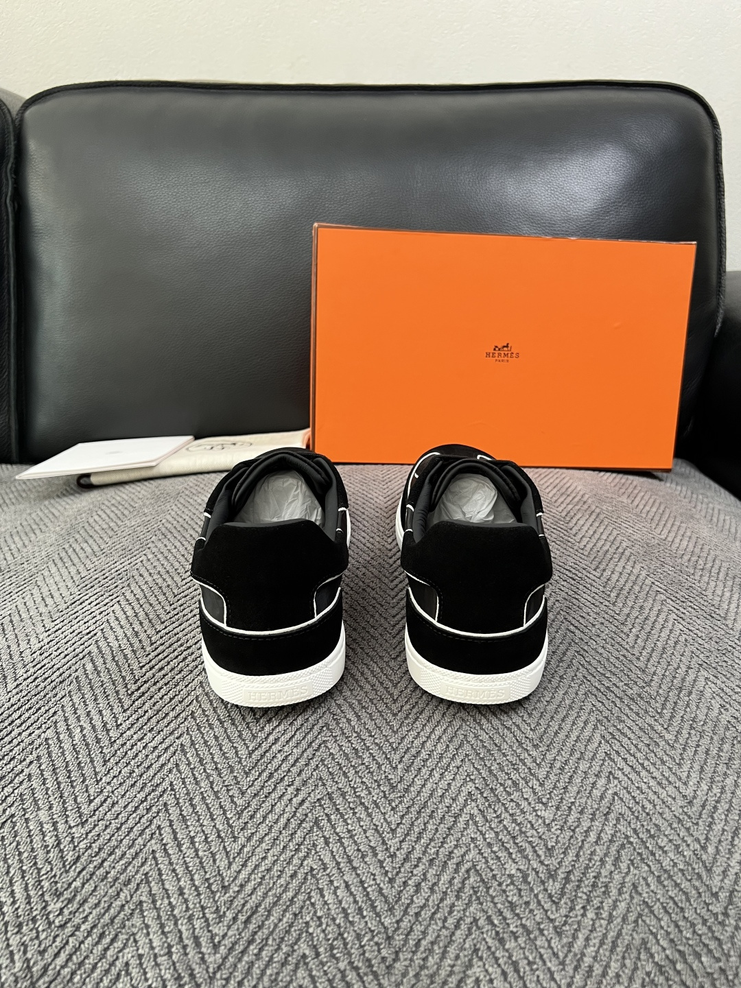 Hermes  高品质  顶级工艺品  爱马仕 专柜同步发售原厂配置，意大利进口原版牛皮面料，高品质拼接工艺，全进口水染