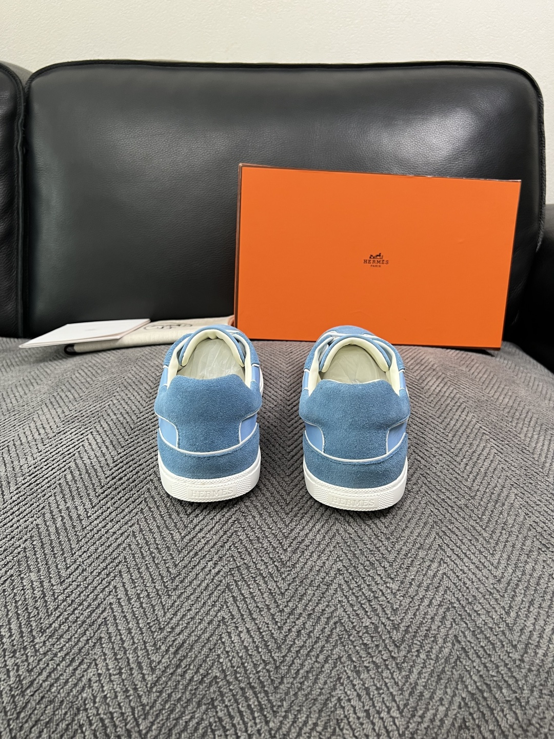 Hermes  高品质  顶级工艺品  爱马仕 专柜同步发售原厂配置，意大利进口原版牛皮面料，高品质拼接工艺，全进口水染