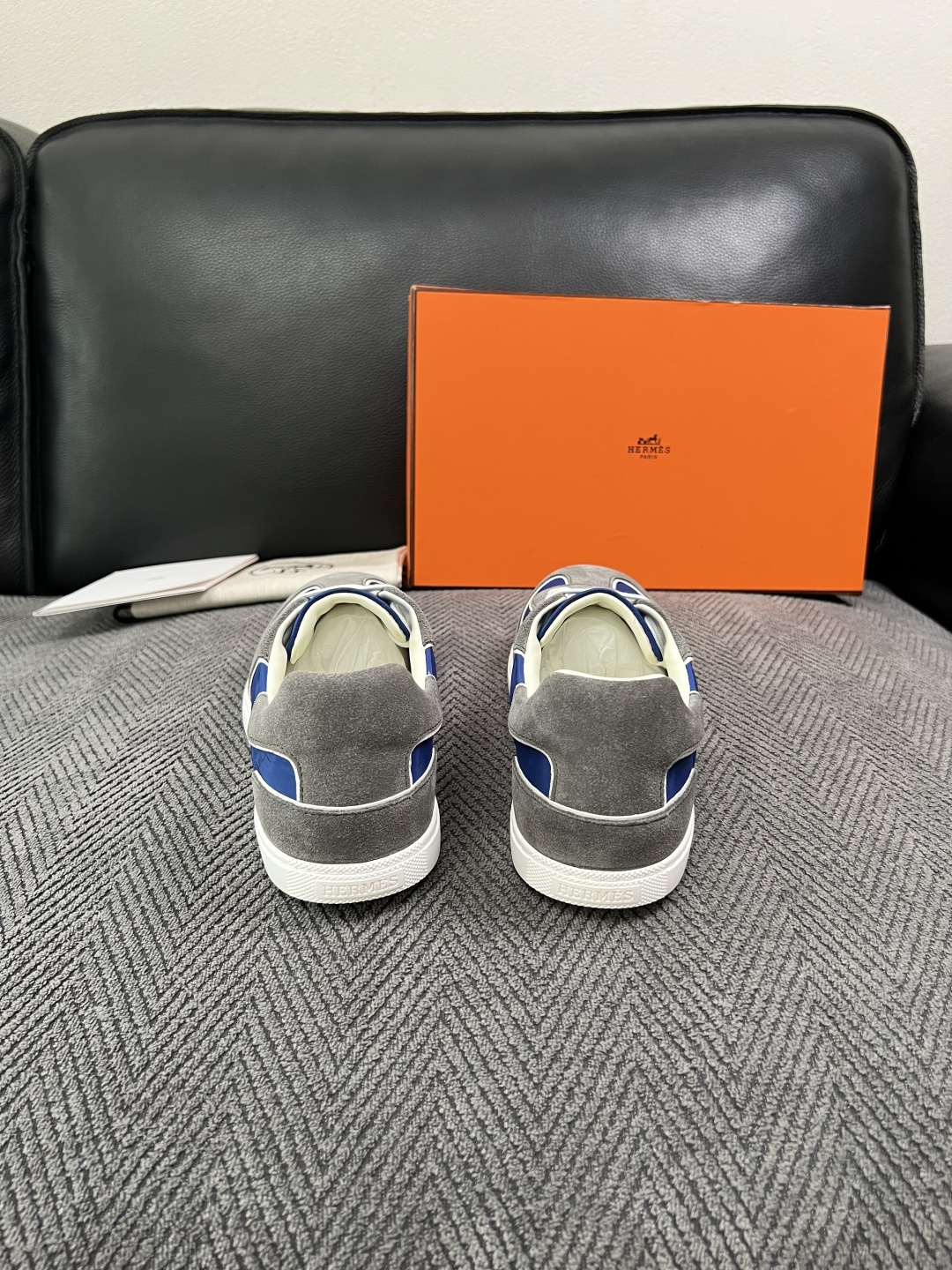 Hermes  高品质  顶级工艺品  爱马仕 专柜同步发售原厂配置，意大利进口原版牛皮面料，高品质拼接工艺，全进口水染