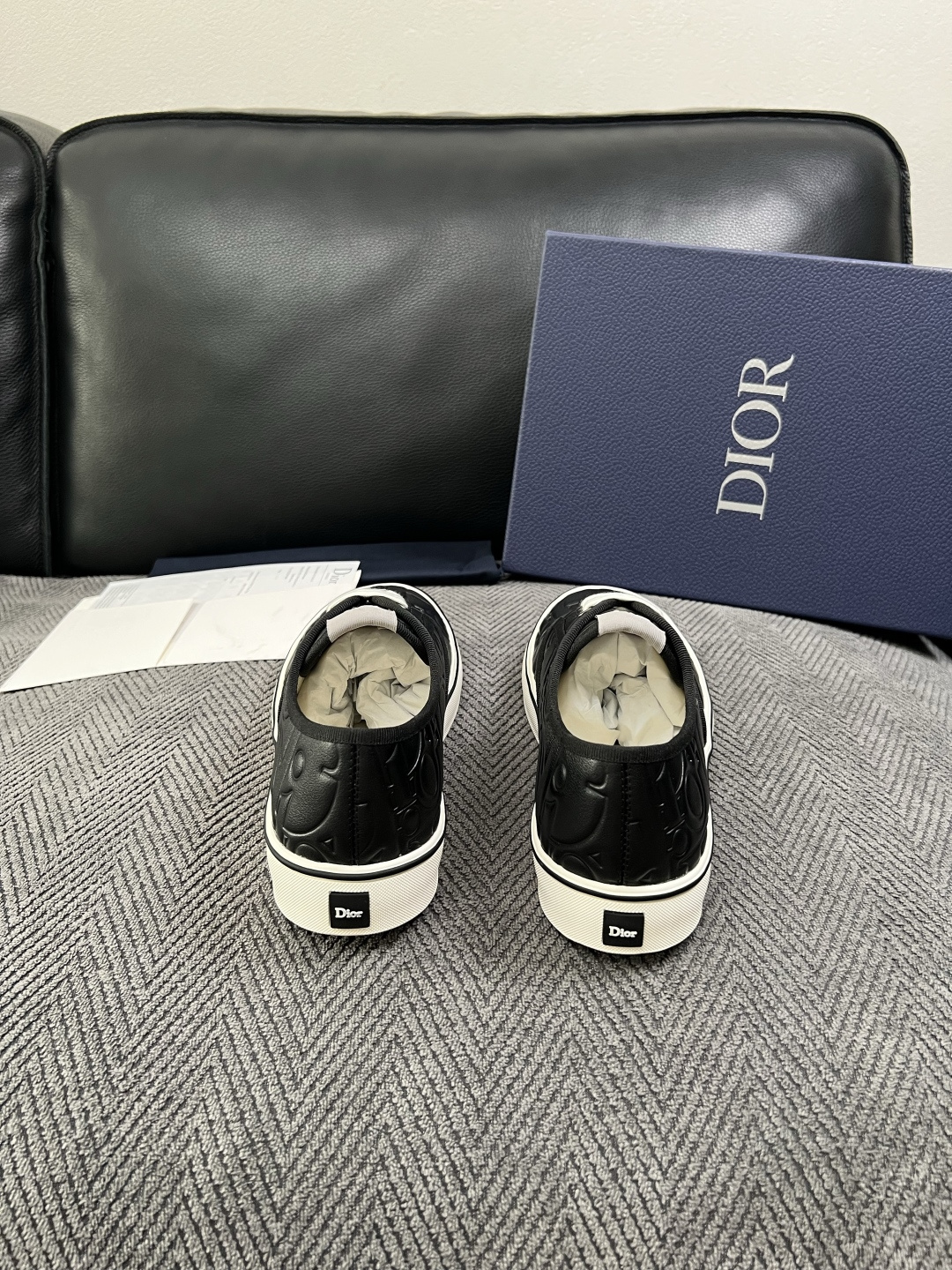 Dior 顶级工艺品 迪奥  专柜同步 原厂配置，意大利进口原版牛皮面料，透气舒适进口水染牛里垫，鞋底：原厂特供原版底超