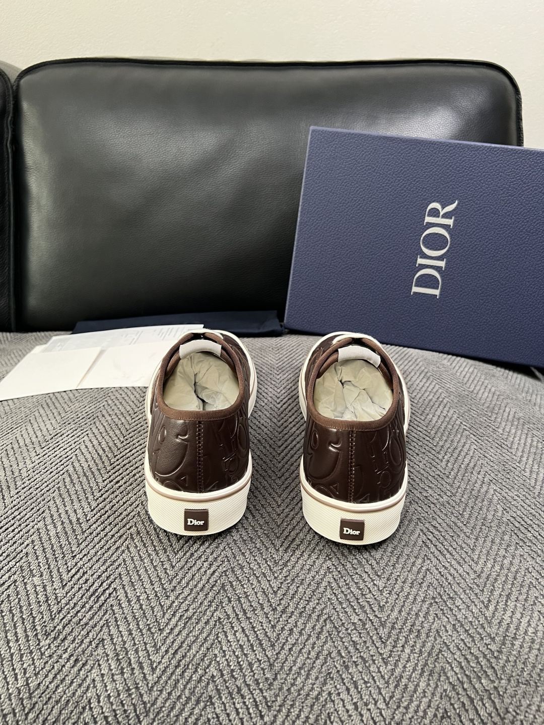 Dior 顶级工艺品 迪奥  专柜同步 原厂配置，意大利进口原版牛皮面料，透气舒适进口水染牛里垫，鞋底：原厂特供原版底超