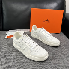 Hermes 高品质 顶级工艺品 爱马仕 专柜同步发售原厂配置,意大利进口原版牛皮面料,高品质拼接工艺,全进口水染 Hermes 高品质 顶级工艺品 爱马仕 专柜同步发售原厂配置,意大利进口原版牛皮面料,高品质拼接工艺,全进口水染