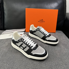 Hermes 高品质 顶级工艺品 爱马仕 专柜同步发售原厂配置,意大利进口原版牛皮面料,高品质拼接工艺,全进口水染 Hermes 高品质 顶级工艺品 爱马仕 专柜同步发售原厂配置,意大利进口原版牛皮面料,高品质拼接工艺,全进口水染