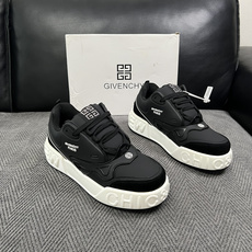Givenchy 高品质 顶级工艺品 纪梵希 专柜同步原厂配置,意大利进口牛皮搭配面料,全鞋配件私模打造,柔软舒适网 Givenchy 高品质 顶级工艺品 纪梵希 专柜同步原厂配置,意大利进口牛皮搭配面料,全鞋配件私模打造,柔软舒适网