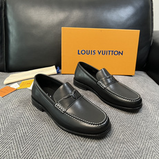 Lv 高品质 顶级工艺品 路易威登 皮鞋专柜同步原厂配置,鞋面意大利进口,进口水染牛皮内里,鞋底:原厂特供原版真 Lv 高品质 顶级工艺品 路易威登 皮鞋专柜同步原厂配置,鞋面意大利进口,进口水染牛皮内里,鞋底:原厂特供原版真