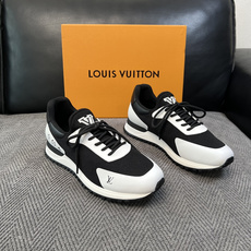Lv 高品质 顶级工艺品 路易威登,运动板鞋专柜同步,鞋面意大利进口飞织面料,高品质拼接缤纷色彩复杂工艺品,进口牛 Lv 高品质 顶级工艺品 路易威登,运动板鞋专柜同步,鞋面意大利进口飞织面料,高品质拼接缤纷色彩复杂工艺品,进口牛