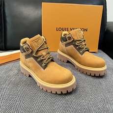 Lv 高品质 顶级工艺品 路易威登,高帮靴子专柜同步,鞋面意大利进口,高品质拼接缤纷色彩复杂工艺品,进口水染牛里 Lv 高品质 顶级工艺品 路易威登,高帮靴子专柜同步,鞋面意大利进口,高品质拼接缤纷色彩复杂工艺品,进口水染牛里
