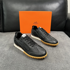 Hermes 高品质 顶级工艺品 爱马仕 专柜同步发售原厂配置,意大利进口原版牛皮面料,高品质拼接工艺,全进口水染 Hermes 高品质 顶级工艺品 爱马仕 专柜同步发售原厂配置,意大利进口原版牛皮面料,高品质拼接工艺,全进口水染