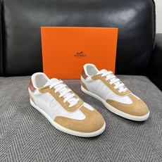 Hermes 高品质 顶级工艺品 爱马仕 专柜同步发售原厂配置,意大利进口原版牛皮面料,高品质拼接工艺,全进口水染 Hermes 高品质 顶级工艺品 爱马仕 专柜同步发售原厂配置,意大利进口原版牛皮面料,高品质拼接工艺,全进口水染