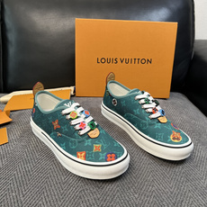 Lv 顶级代购 路易威登 专柜同步,意大利进口面料,进口水染牛皮内里,鞋底:原厂特供原版底,原厂跟单货,码数 39- Lv 顶级代购 路易威登 专柜同步,意大利进口面料,进口水染牛皮内里,鞋底:原厂特供原版底,原厂跟单货,码数 39-