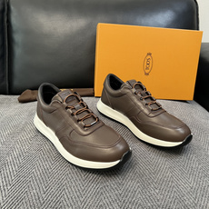 Tods 高品质 顶级工艺品 托德斯 专柜新款原厂配置,意大利进口牛皮拼布面料,进口牛里垫,透气舒适,鞋底:原厂 Tods 高品质 顶级工艺品 托德斯 专柜新款原厂配置,意大利进口牛皮拼布面料,进口牛里垫,透气舒适,鞋底:原厂