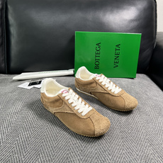 BOTTEGA VENETA 顶级代购 葆蝶家 专柜同步,鞋面意大利进口编织牛皮面料,透气牛皮内里舒适,鞋底:原厂 BOTTEGA VENETA 顶级代购 葆蝶家 专柜同步,鞋面意大利进口编织牛皮面料,透气牛皮内里舒适,鞋底:原厂