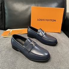 Lv 高品质 顶级工艺品 路易威登 皮鞋专柜同步原厂配置,鞋面意大利进口,进口水染牛皮内里,鞋底:原厂特供原版真 Lv 高品质 顶级工艺品 路易威登 皮鞋专柜同步原厂配置,鞋面意大利进口,进口水染牛皮内里,鞋底:原厂特供原版真
