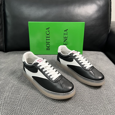 BOTTEGA VENETA 顶级代购 葆蝶家 专柜同步,鞋面意大利进口编织牛皮面料,透气牛皮内里舒适,鞋底:原厂 BOTTEGA VENETA 顶级代购 葆蝶家 专柜同步,鞋面意大利进口编织牛皮面料,透气牛皮内里舒适,鞋底:原厂