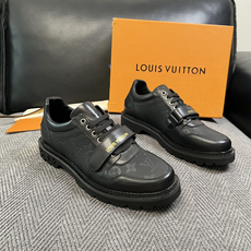 Lv 高品质 顶级代购 路易威登 皮鞋专柜同步,鞋面意大利进口,进口水染牛皮内里,鞋底:原厂特供原版底,原厂跟单货 Lv 高品质 顶级代购 路易威登 皮鞋专柜同步,鞋面意大利进口,进口水染牛皮内里,鞋底:原厂特供原版底,原厂跟单货