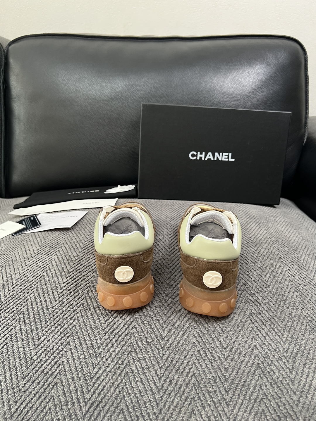 CHANEI  高品质  顶级工艺品  香奈儿  专柜新款原厂配置，意大利进口牛皮搭配印花布面料，进口牛皮内里垫，透气舒