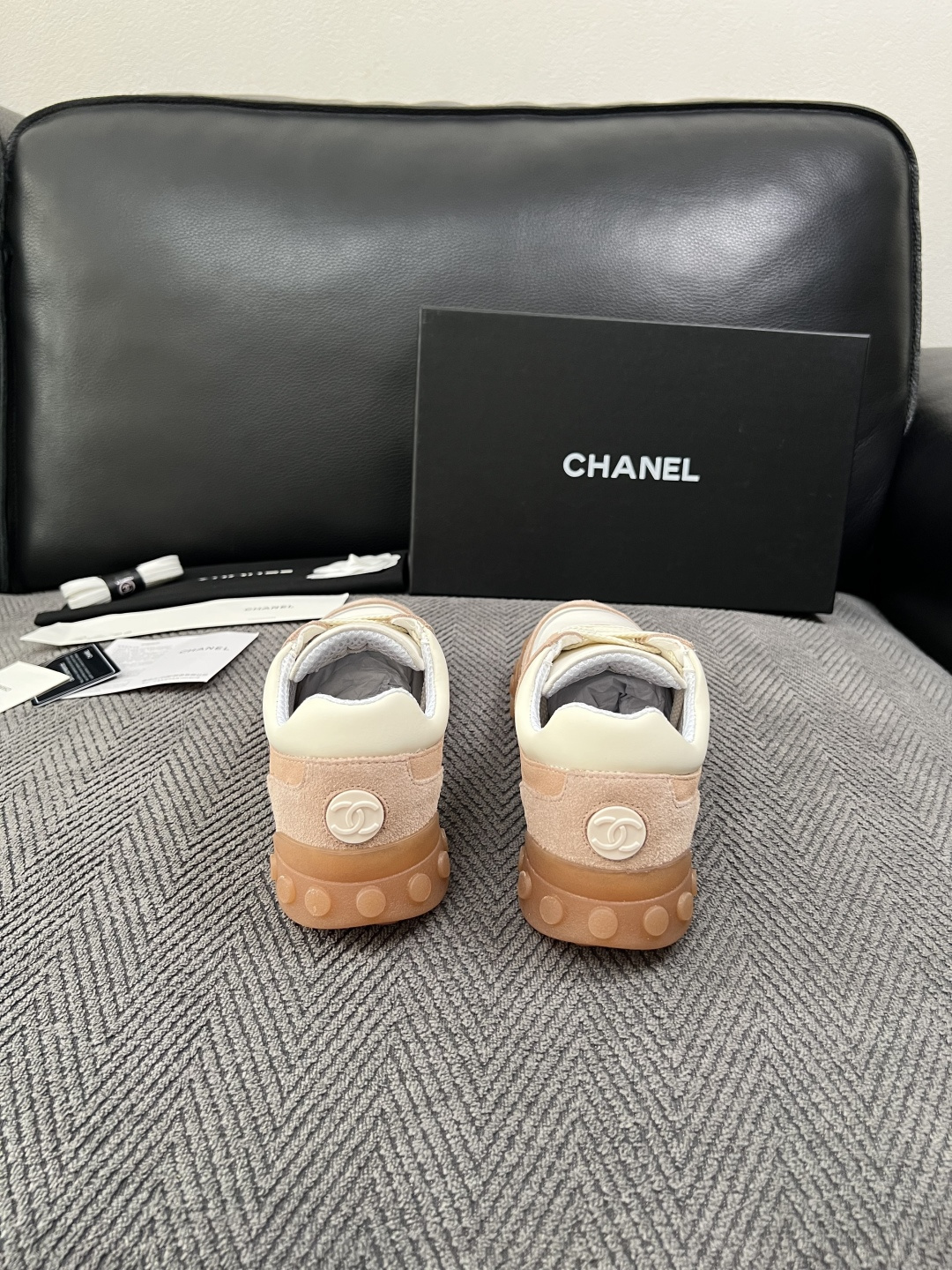 CHANEI  高品质  顶级工艺品  香奈儿  专柜新款原厂配置，意大利进口牛皮搭配印花布面料，进口牛皮内里垫，透气舒