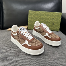 Gucci 高品质 顶级工艺品 古奇 专柜新款原厂配置,意大利进口牛皮搭配印花布面料,进口牛皮内里垫,透气舒适, Gucci 高品质 顶级工艺品 古奇 专柜新款原厂配置,意大利进口牛皮搭配印花布面料,进口牛皮内里垫,透气舒适,