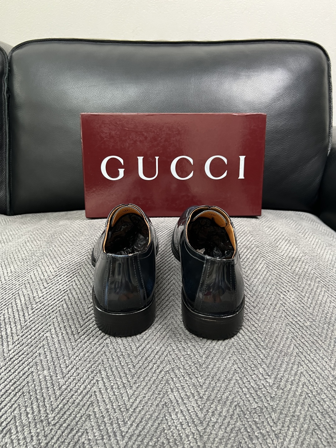 Gucci 高品质  顶级工艺品  古奇  皮高帮专柜新款原厂配置，意大利进口牛皮面料，进口牛皮内里垫，透气舒适，鞋底：