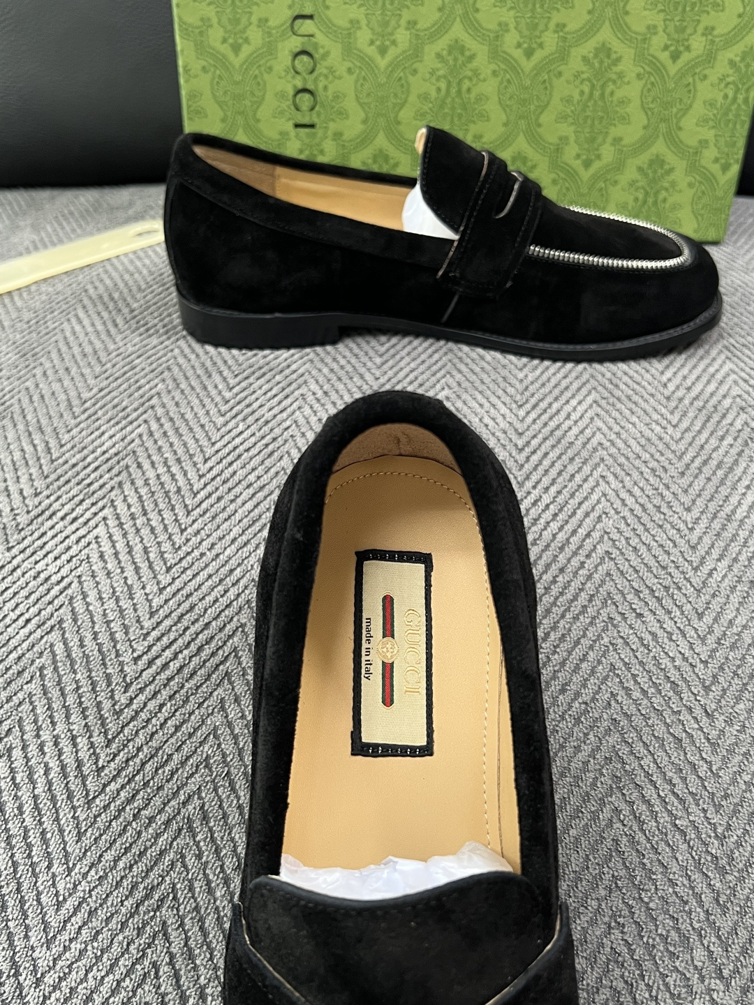 Gucci  高品质  顶级工艺品  古奇  皮鞋系列专柜同步 原厂配置，意大利进口原版牛皮，进口水染牛里 ，鞋底：原厂