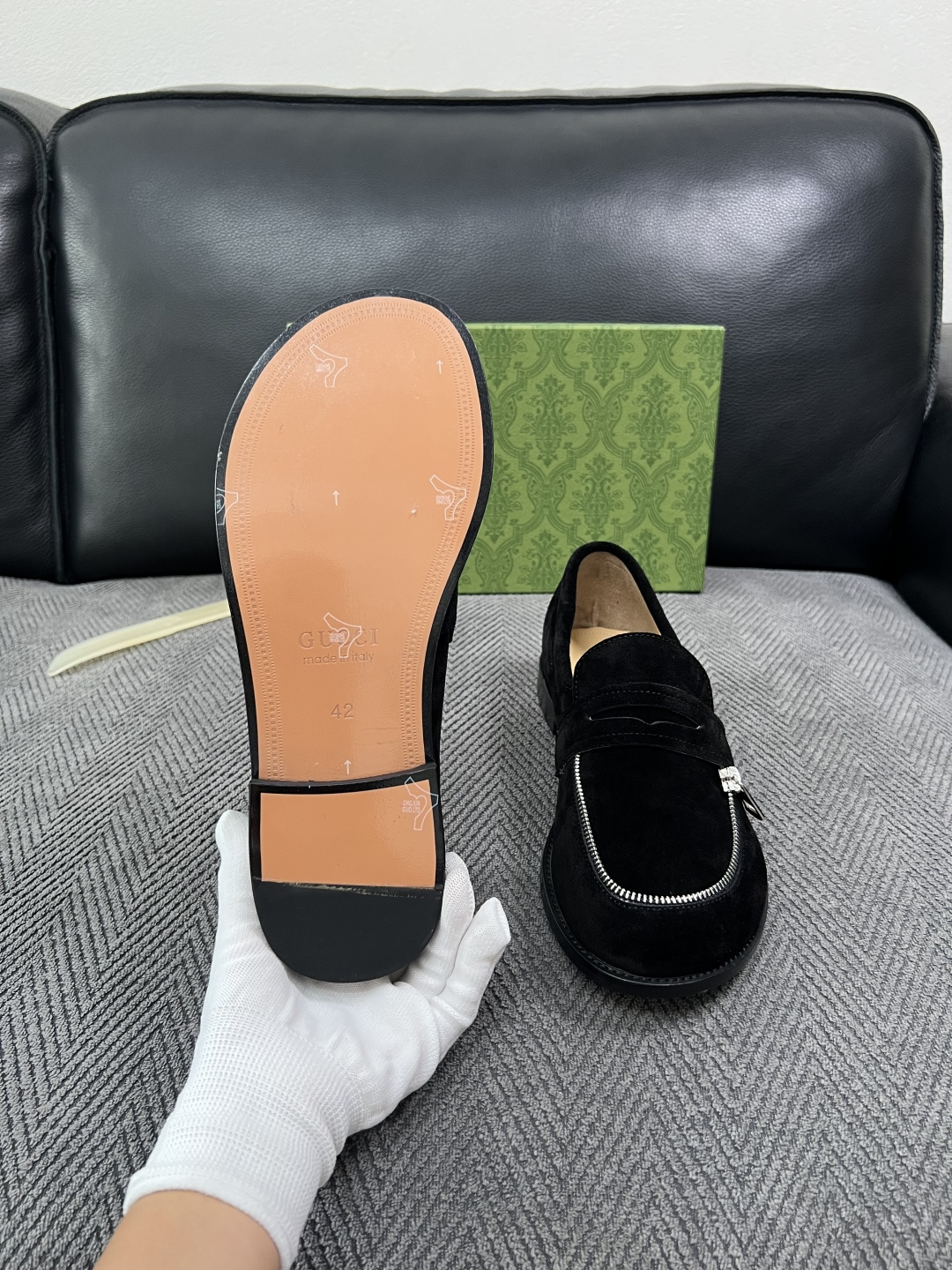 Gucci  高品质  顶级工艺品  古奇  皮鞋系列专柜同步 原厂配置，意大利进口原版牛皮，进口水染牛里 ，鞋底：原厂