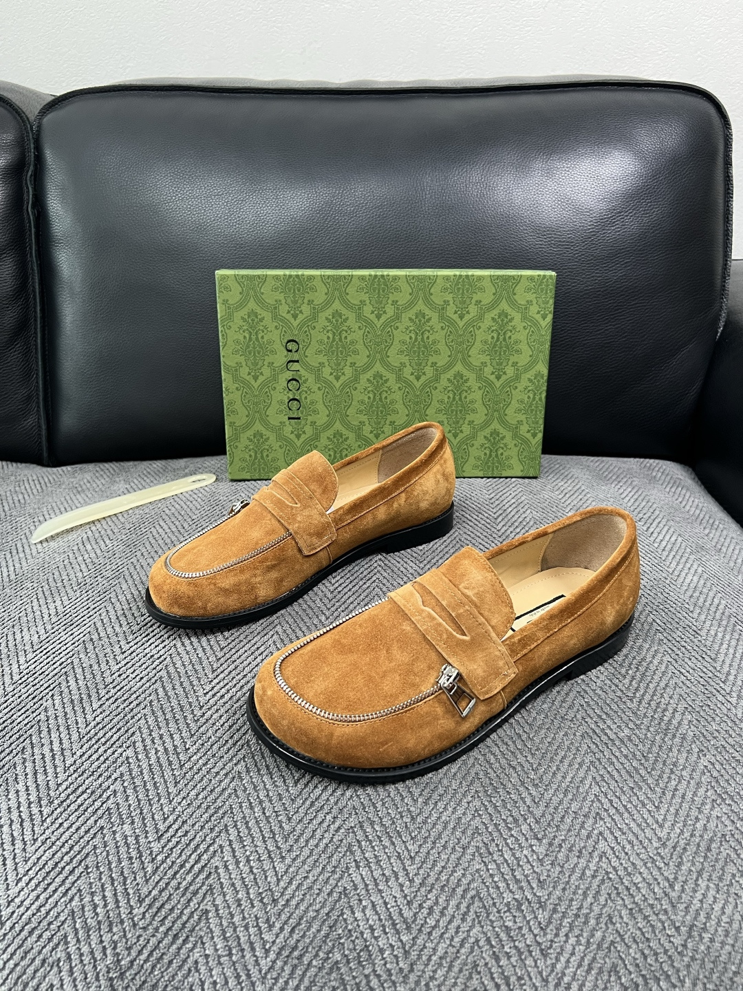 Gucci  高品质  顶级工艺品  古奇  皮鞋系列专柜同步 原厂配置，意大利进口原版牛皮，进口水染牛里 ，鞋底：原厂