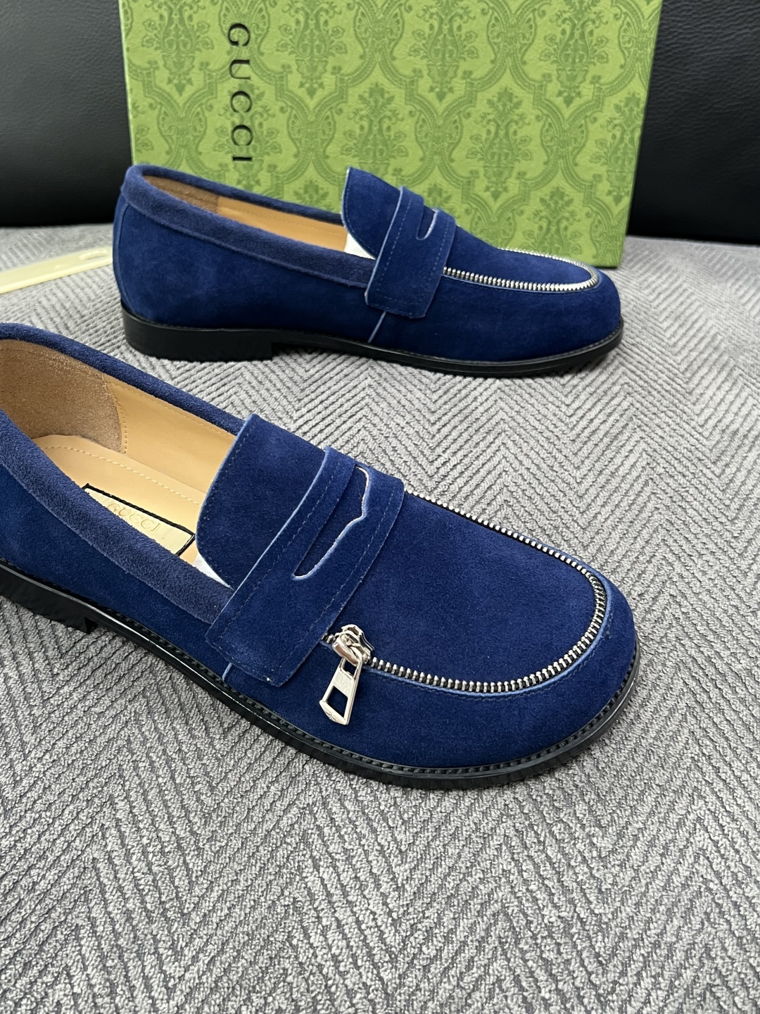 Gucci  高品质  顶级工艺品  古奇  皮鞋系列专柜同步 原厂配置，意大利进口原版牛皮，进口水染牛里 ，鞋底：原厂