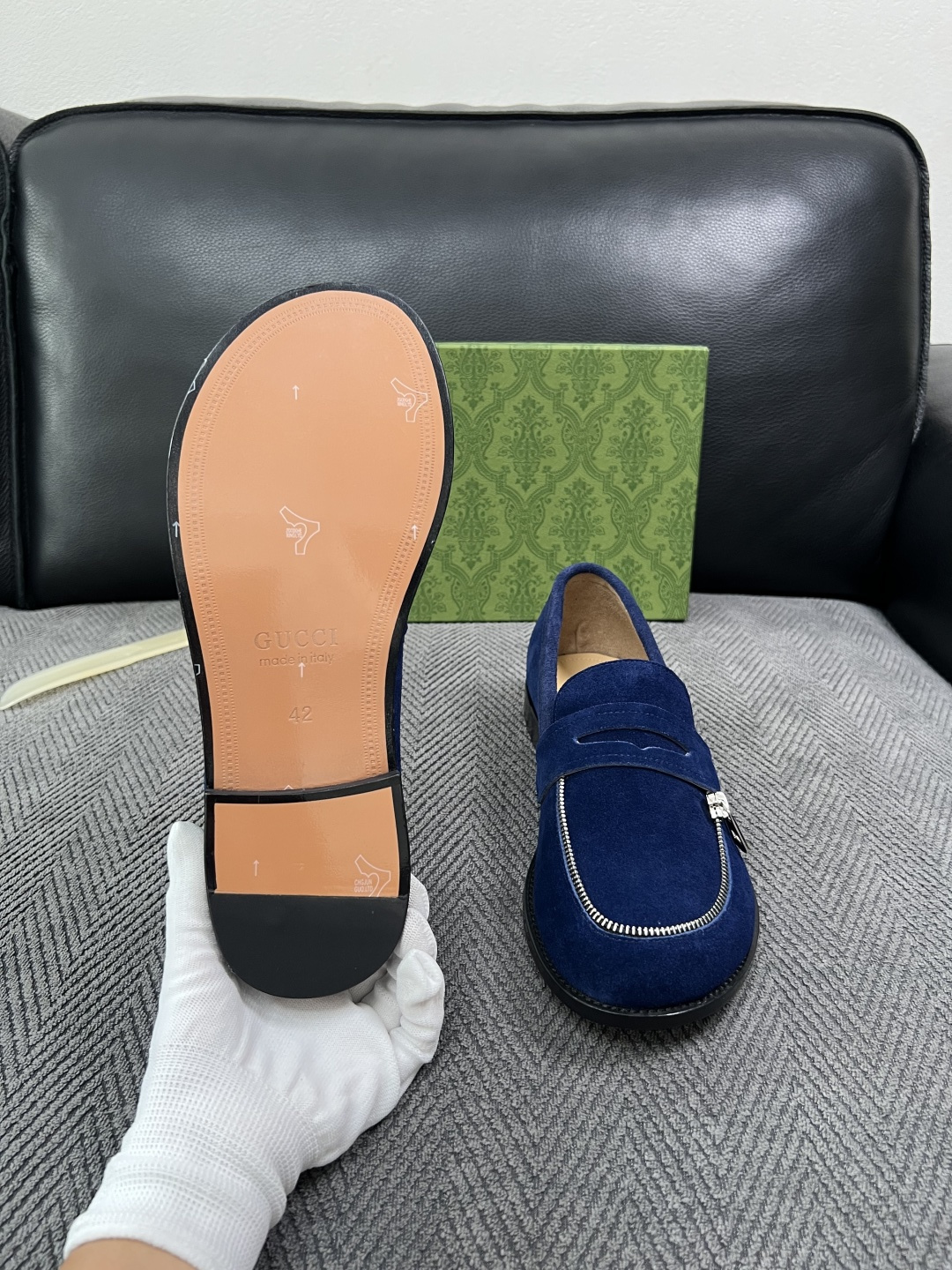 Gucci  高品质  顶级工艺品  古奇  皮鞋系列专柜同步 原厂配置，意大利进口原版牛皮，进口水染牛里 ，鞋底：原厂