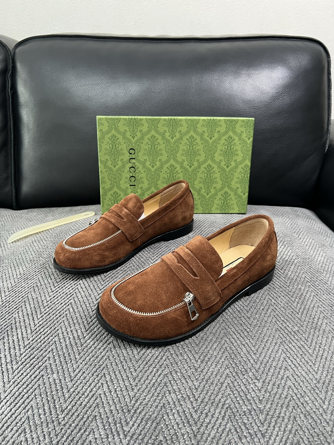 Gucci  高品质  顶级工艺品  古奇  皮鞋系列专柜同步 原厂配置，意大利进口原版牛皮，进口水染牛里 ，鞋底：原厂