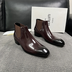 Berluti 高品质 顶级工艺品 布鲁提 靴子专柜同步发售原厂配置,意大利进口牛皮面料,全进口水染牛皮里垫,鞋底 Berluti 高品质 顶级工艺品 布鲁提 靴子专柜同步发售原厂配置,意大利进口牛皮面料,全进口水染牛皮里垫,鞋底