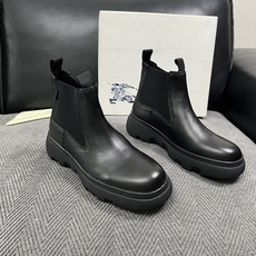 BURBERRY 高品质 顶级工艺品 巴宝莉 专柜同步,原厂配置意大利进口牛皮面料,高品质复杂拼接工艺,进口牛皮内里 BURBERRY 高品质 顶级工艺品 巴宝莉 专柜同步,原厂配置意大利进口牛皮面料,高品质复杂拼接工艺,进口牛皮内里
