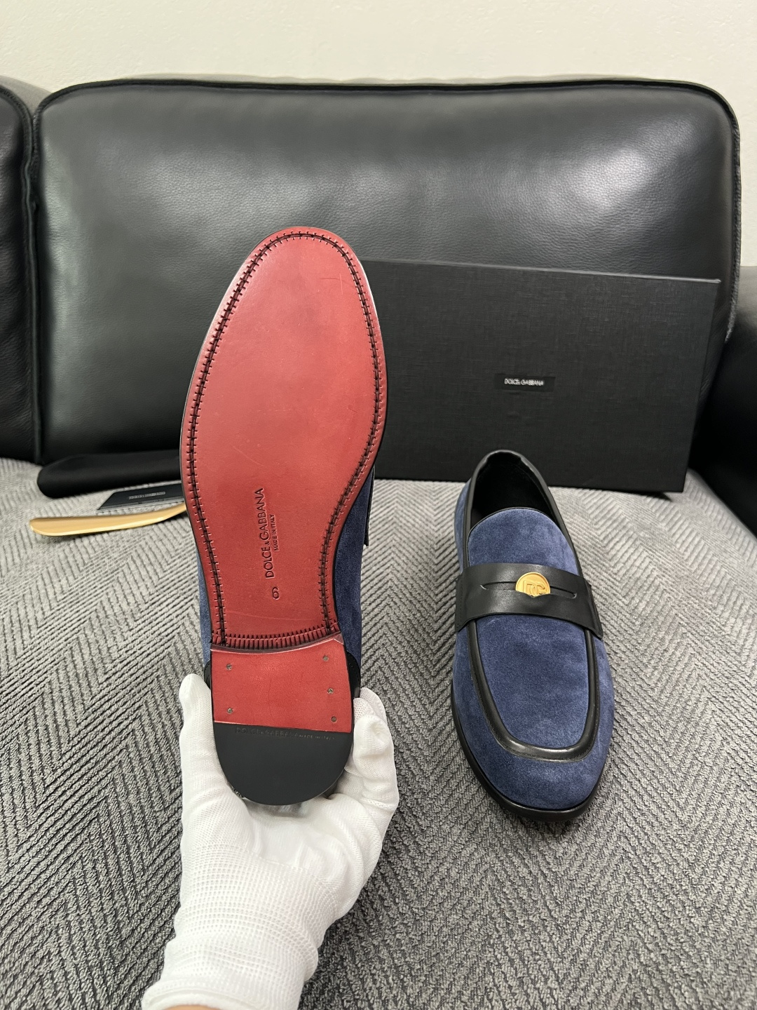 Dolce & Gabbana   高品质  顶级工艺品  杜嘉班纳  爆款皮鞋专柜新品同步，鞋面意大利进口牛皮面料，高