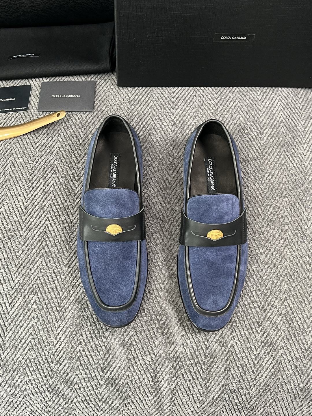 Dolce & Gabbana   高品质  顶级工艺品  杜嘉班纳  爆款皮鞋专柜新品同步，鞋面意大利进口牛皮面料，高