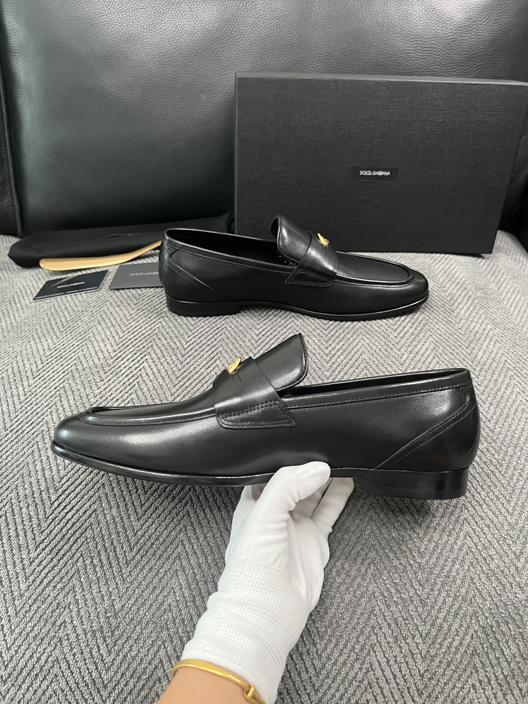Dolce & Gabbana   高品质  顶级工艺品  杜嘉班纳  爆款皮鞋专柜新品同步，鞋面意大利进口牛皮面料，高