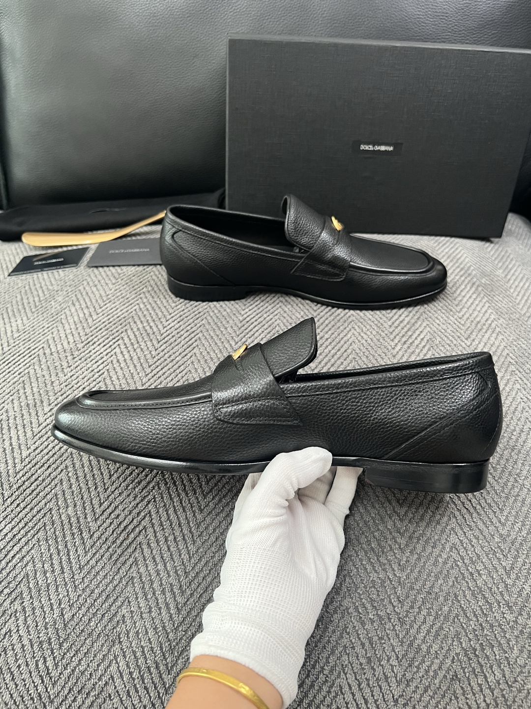 Dolce & Gabbana   高品质  顶级工艺品  杜嘉班纳  爆款皮鞋专柜新品同步，鞋面意大利进口牛皮面料，高